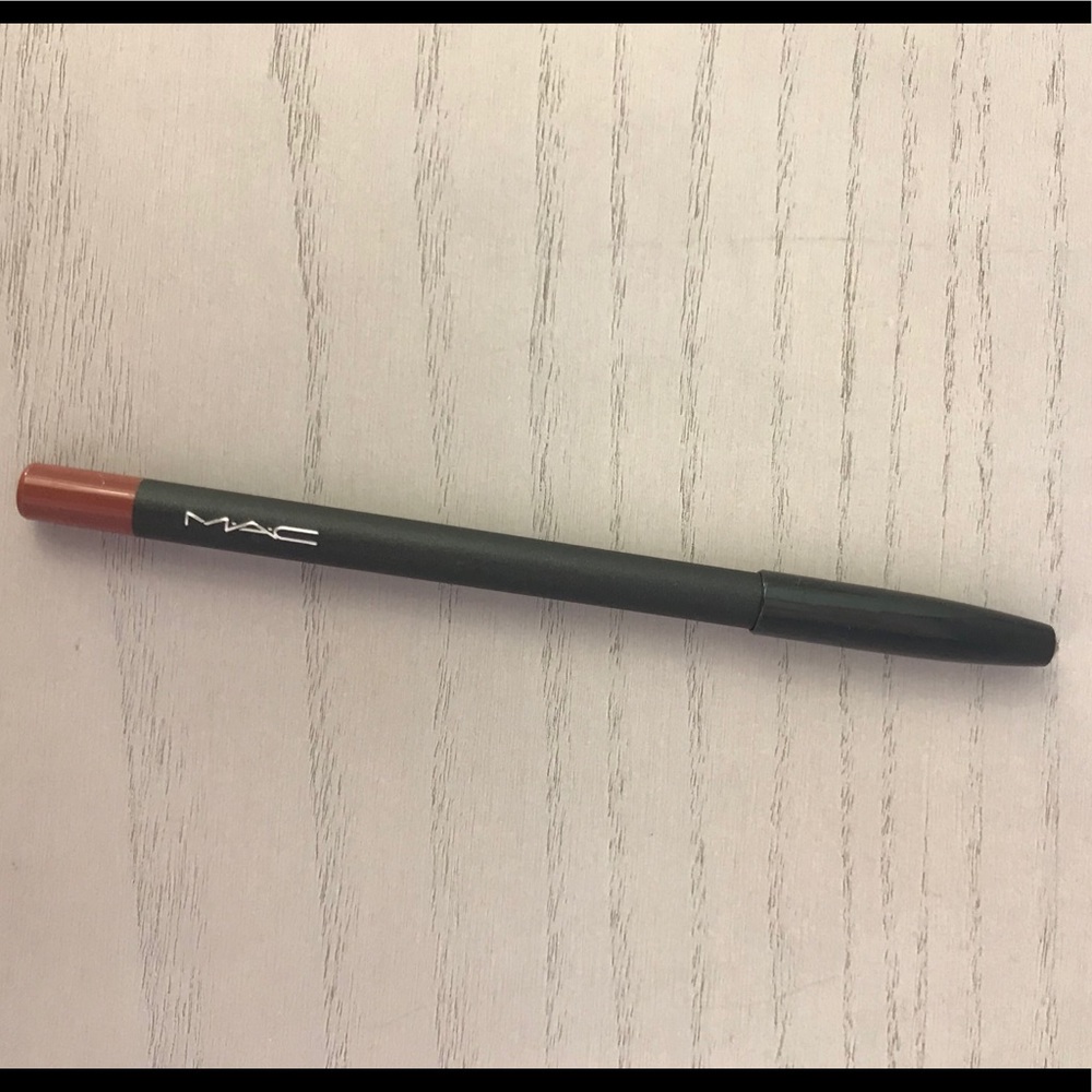 Mac Cosmetics Pro Longwear Lip Pencil